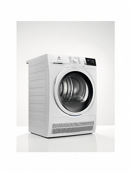 ����� ����� Electrolux �8 ��"� ��� EW6C4824CB