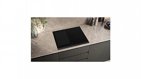 ������ ��������� 4 ����� ����� Siemens ����� iQ700 EX675HEC1E