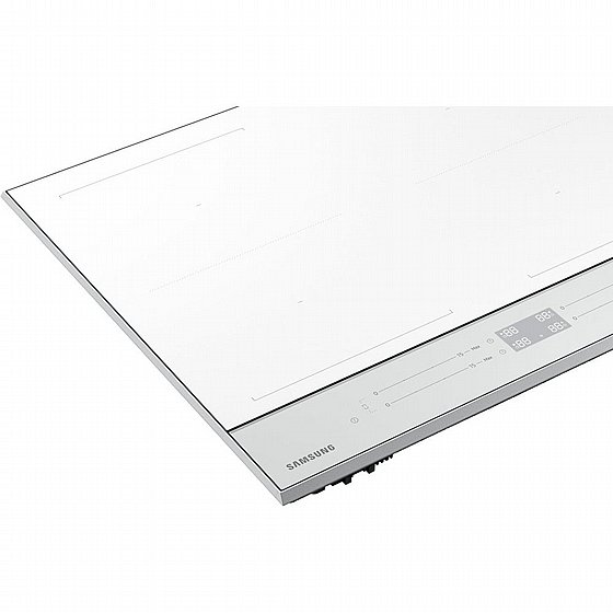 ������ ��������� 4 ������ ����� Samsung ������ NZ64B5067YH